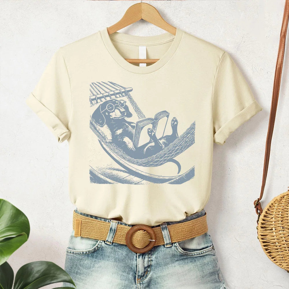 Dachshund, Wiener Dog, Vintage Dog T-Shirt, Funny Dog Shirt, Dog Mom Shirt, Reading Dog TShirt, Summer Hammock, Weenie Mom, Doxie Dad