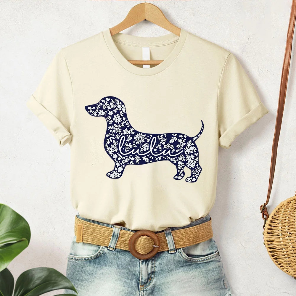 Dachshund Mom Custom Shirt Vintage Weenie Dog T-shirt Funny Dog Tee Chinoiserie Wiener Dog Mama Shirt Personalized Dog Name Gift Dog Lovers