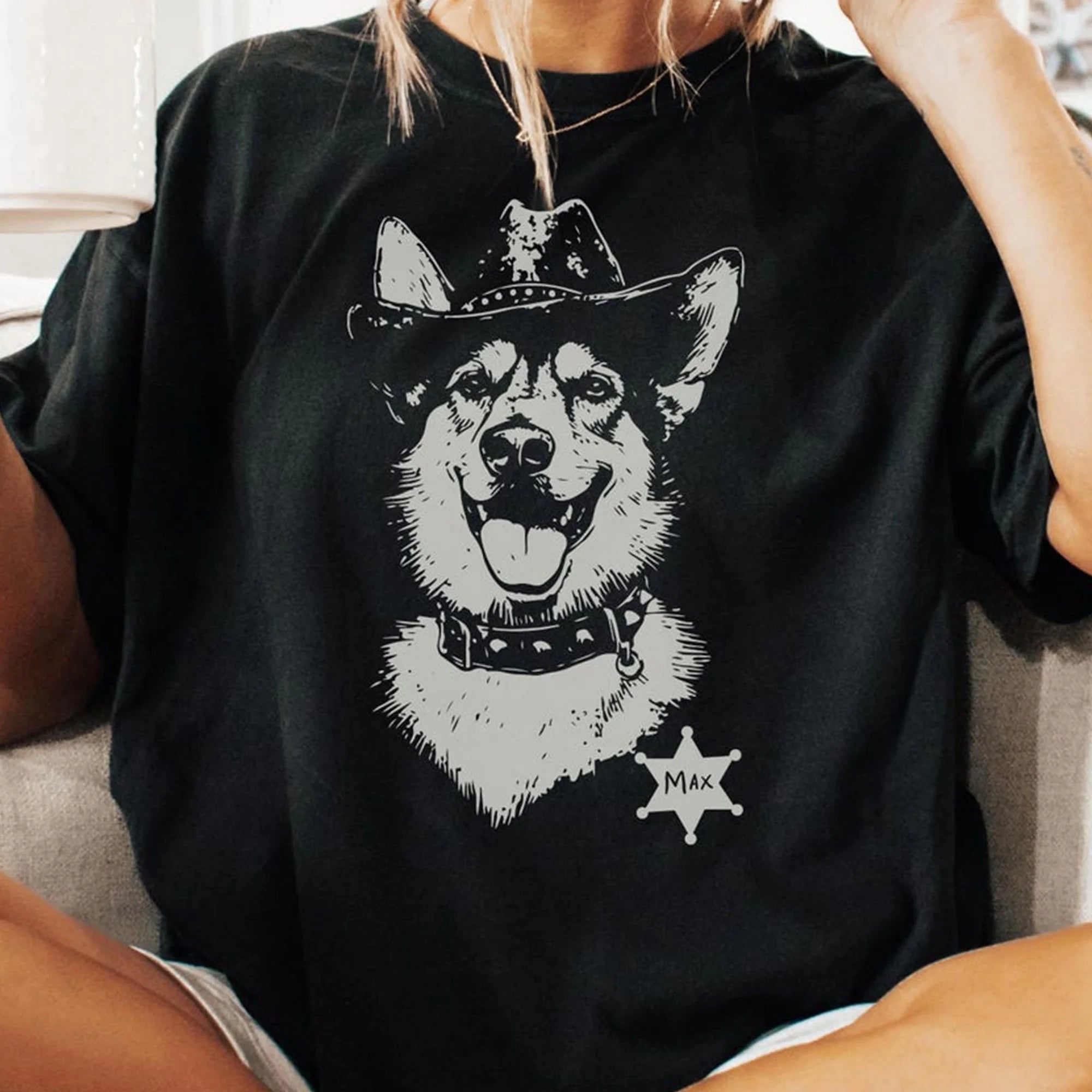 Custom German Shepherd Cowboy T-Shirt – Personalized Western GSD Dog Name Tee, Ranch Pup Gift for Dog Mom & Dad, Funny Wild West Dog Country