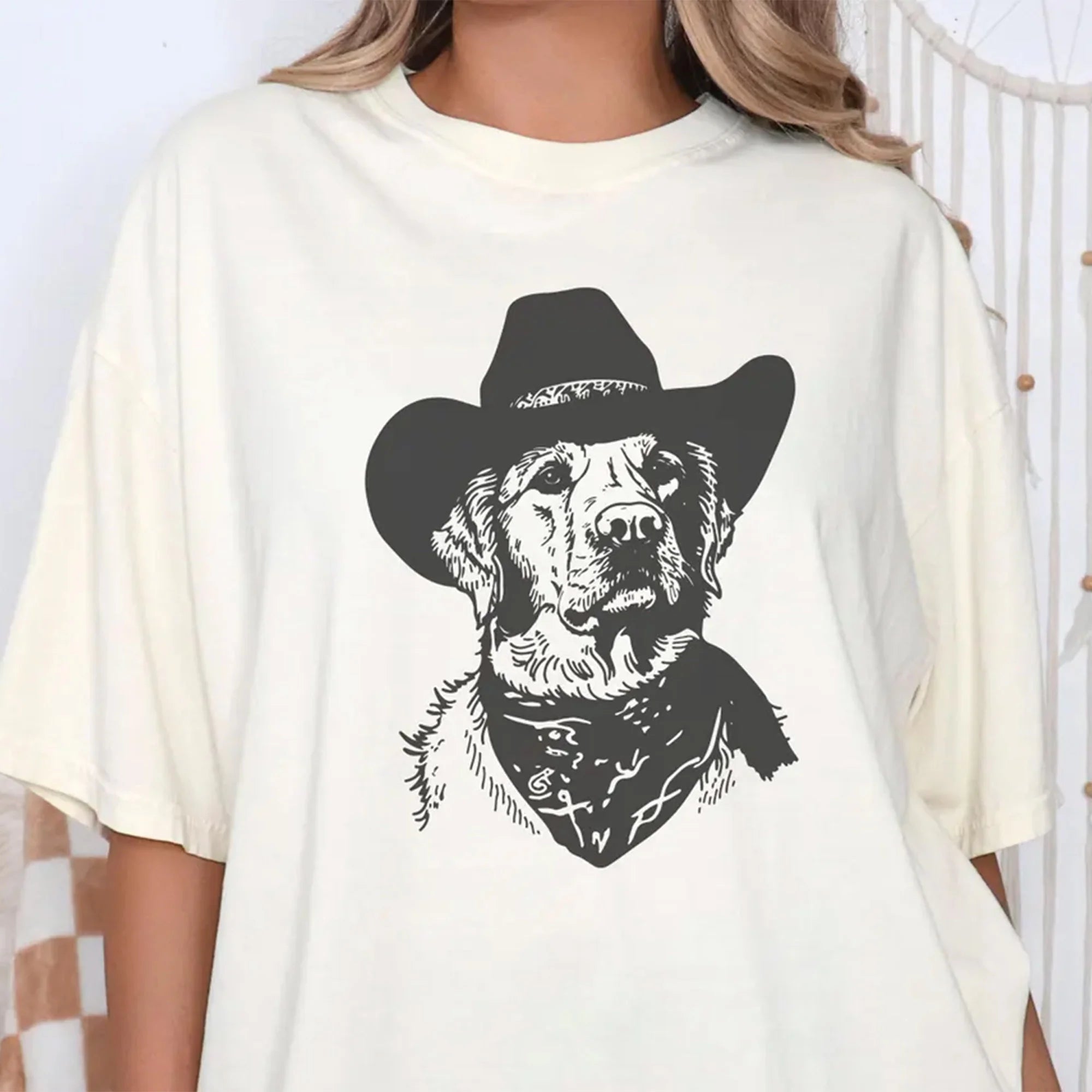 Comfort Colors Golden Retriever Cowboy T-Shirt - Gift Golden Dog Lover in Western Style, Golden Dog Wild West T Vintage Goldie Mom Dog Tee