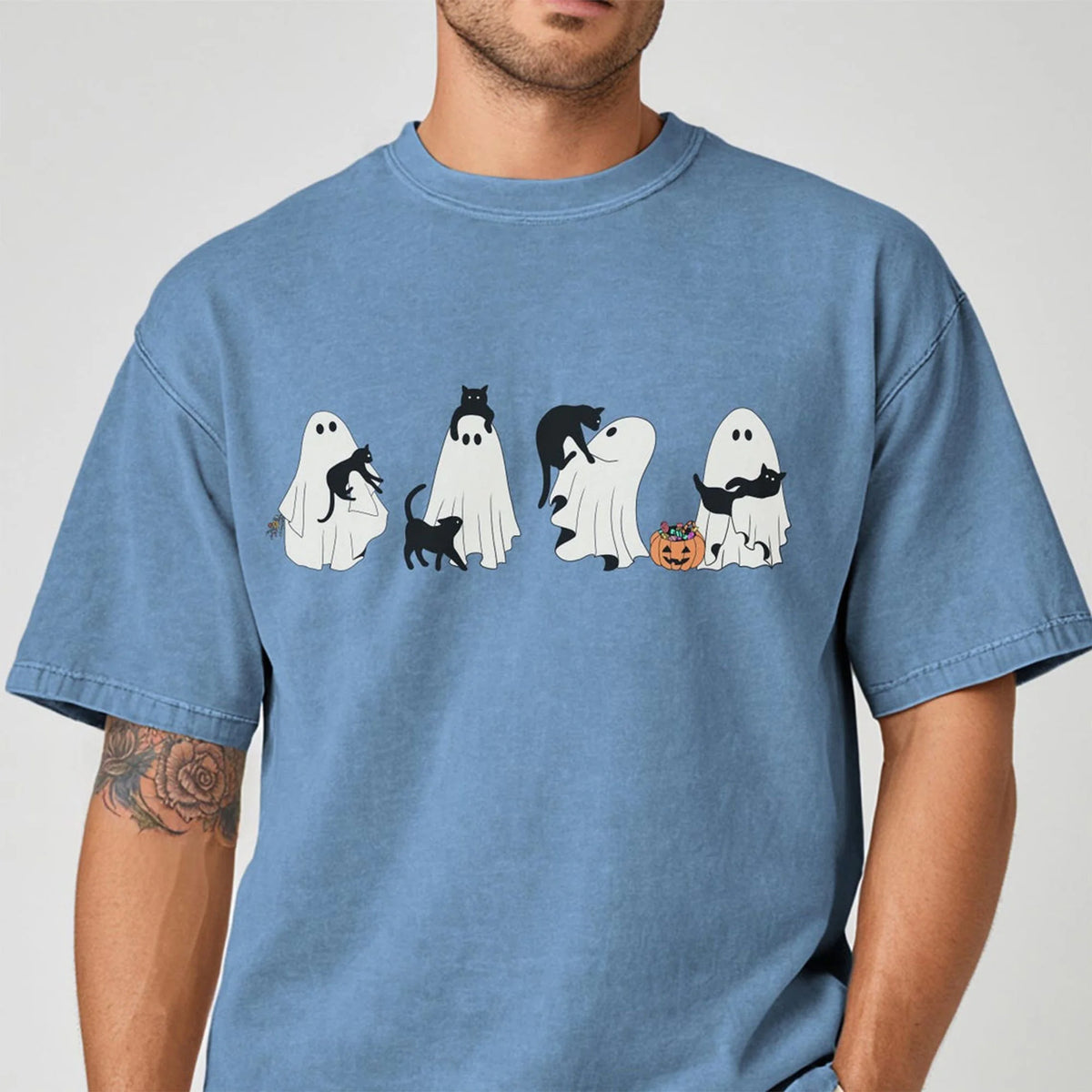 Halloween Black Cat &amp; Ghost Comfort Colors T-Shirt, Halloween Ghost Tshirt, Spooky Season Cat Tee, Halloween Cute Women Outfit, Halloween Gift