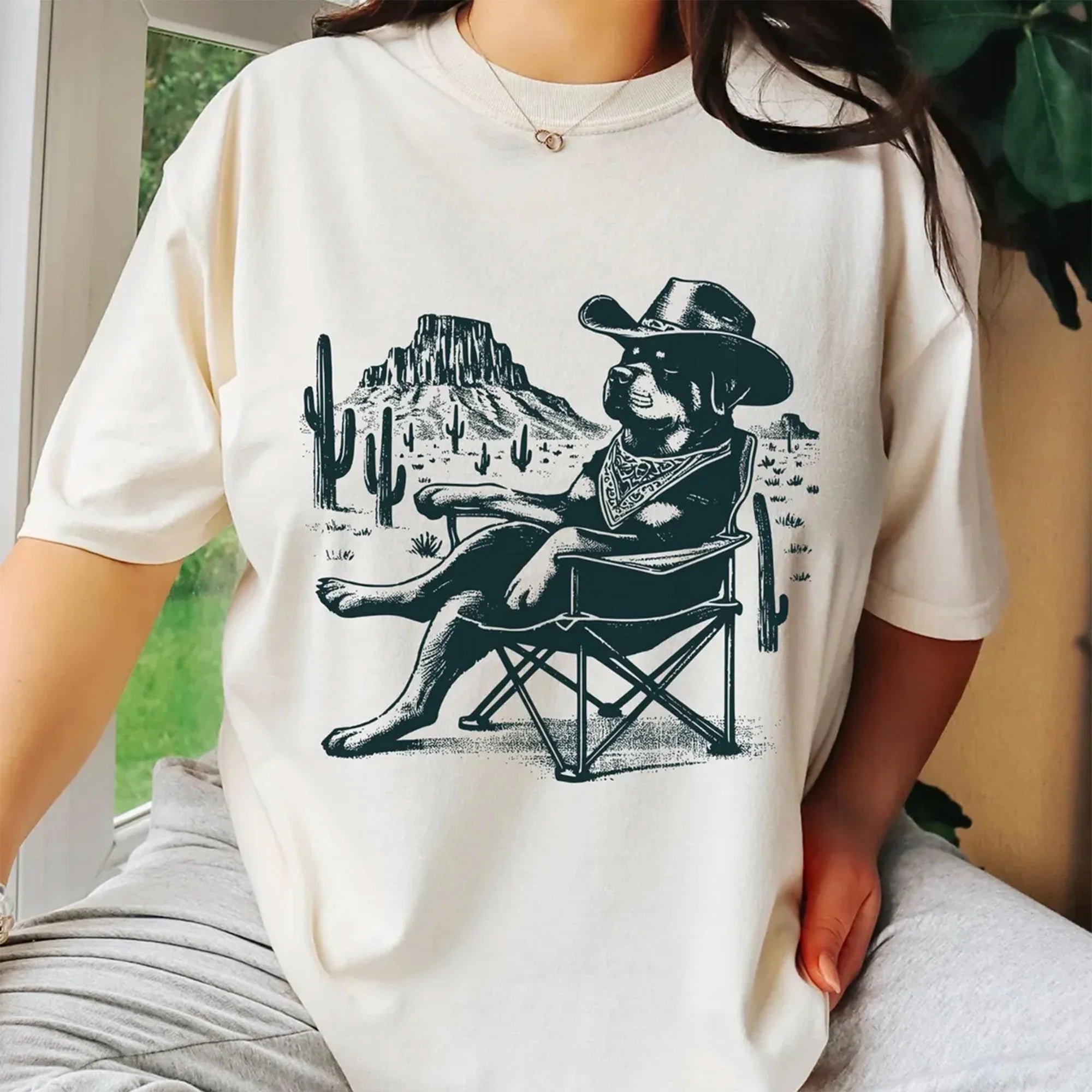 Vintage Rottie Western Shirt – Cowboy Rottie Tee, Retro Desert Dog Chill T-Shirt, Gift for Rottie Mom, Dad & Rottweiler Lovers