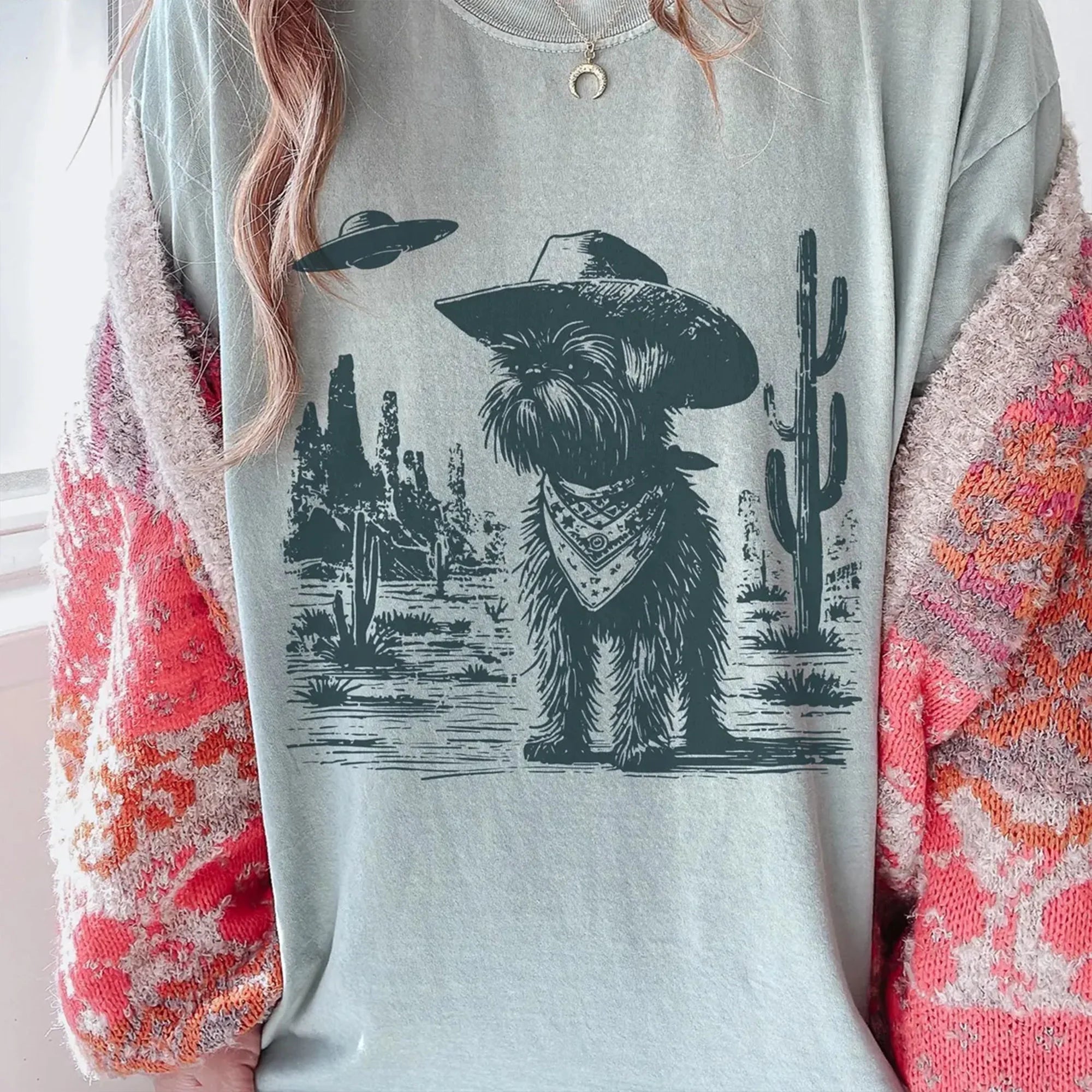 Brussels Griffon UFO T-Shirt – Vintage Western Dog T, Retro Cowboy Griffon Tee, Perfect Gift for Brussels Griffon Mom, Dad & UFO Dog Lover