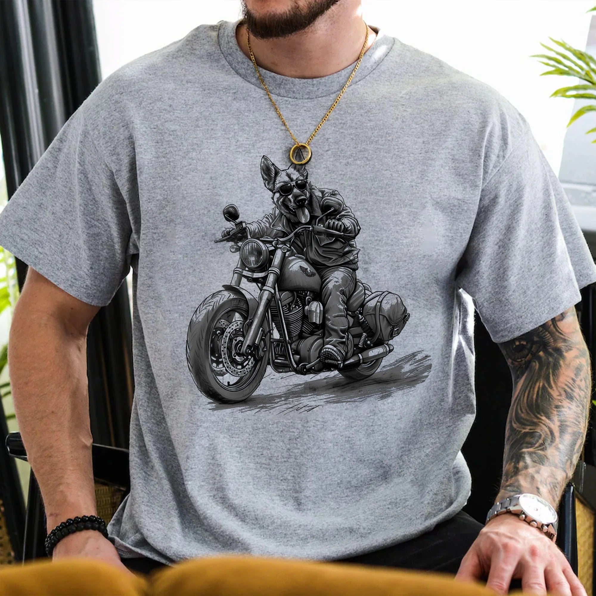 Biker German Shepherd T-Shirt - Vintage Motorcycle Shepherd Shirt - Retro German Shepherd Tee - Funny GSD Gift for Dog Lovers Shepherd Mom Tee
