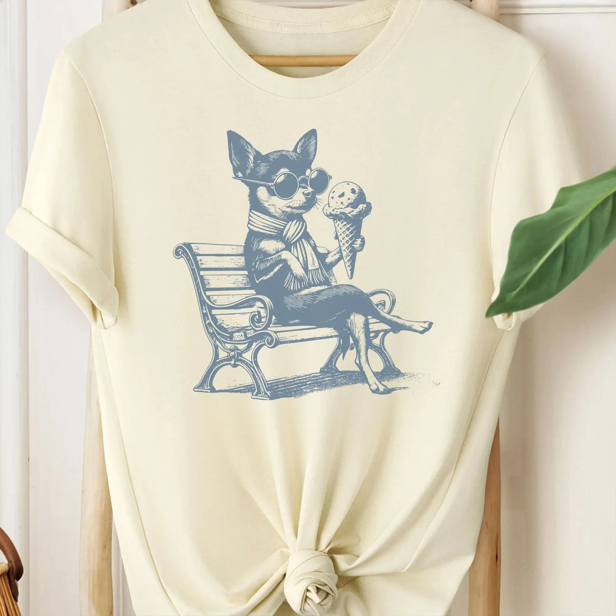 Chihuahua, Chihuahua T-Shirt, Chihuahua Ice Cream TShirt, Vintage Dog T-Shirt, Chihuahua Mom, Chihuahua Dad, Chihuahua Gift