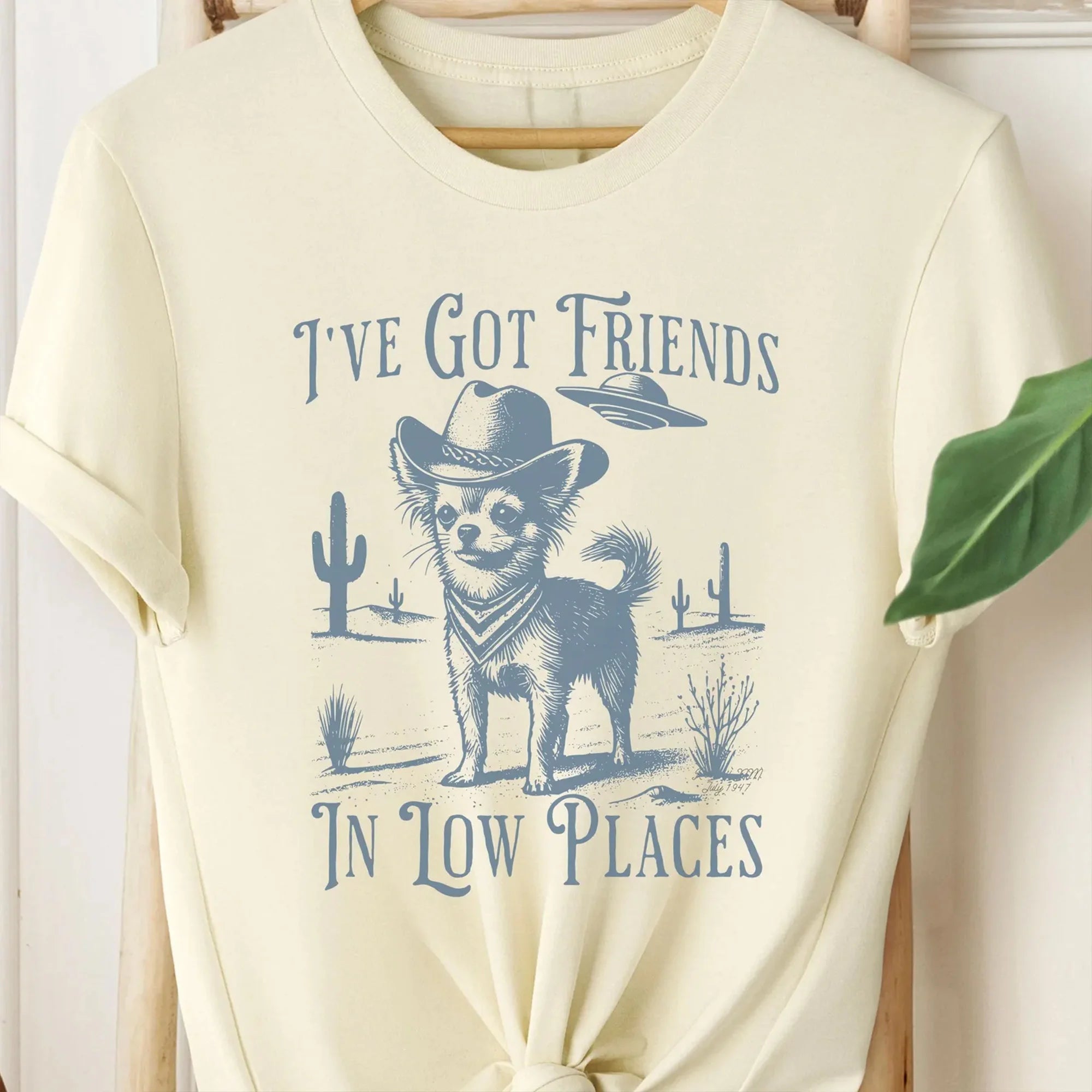 Chihuahua, Funny Dog Shirt, Vintage Dog Shirt, UFO Western Shirt, Retro T-Shirt, Friends In Low Places, Chihuahua Mom, Chihuahua Dad