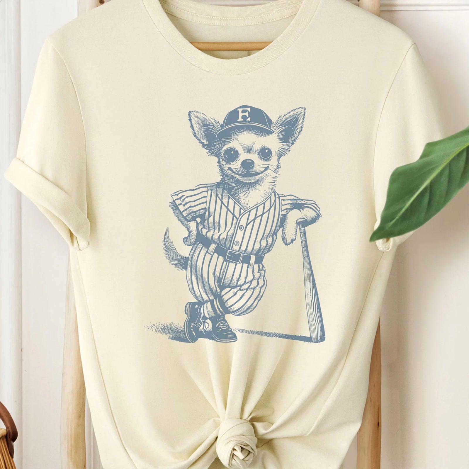Chihuahua, Chihuahua Shirt, Chihuahua Baseball Shirt, Vintage Dog T-Shirt, Chihuahua Mom, Chihuahua Dad, Chihuahua Gift, Chihuahua Tshirt