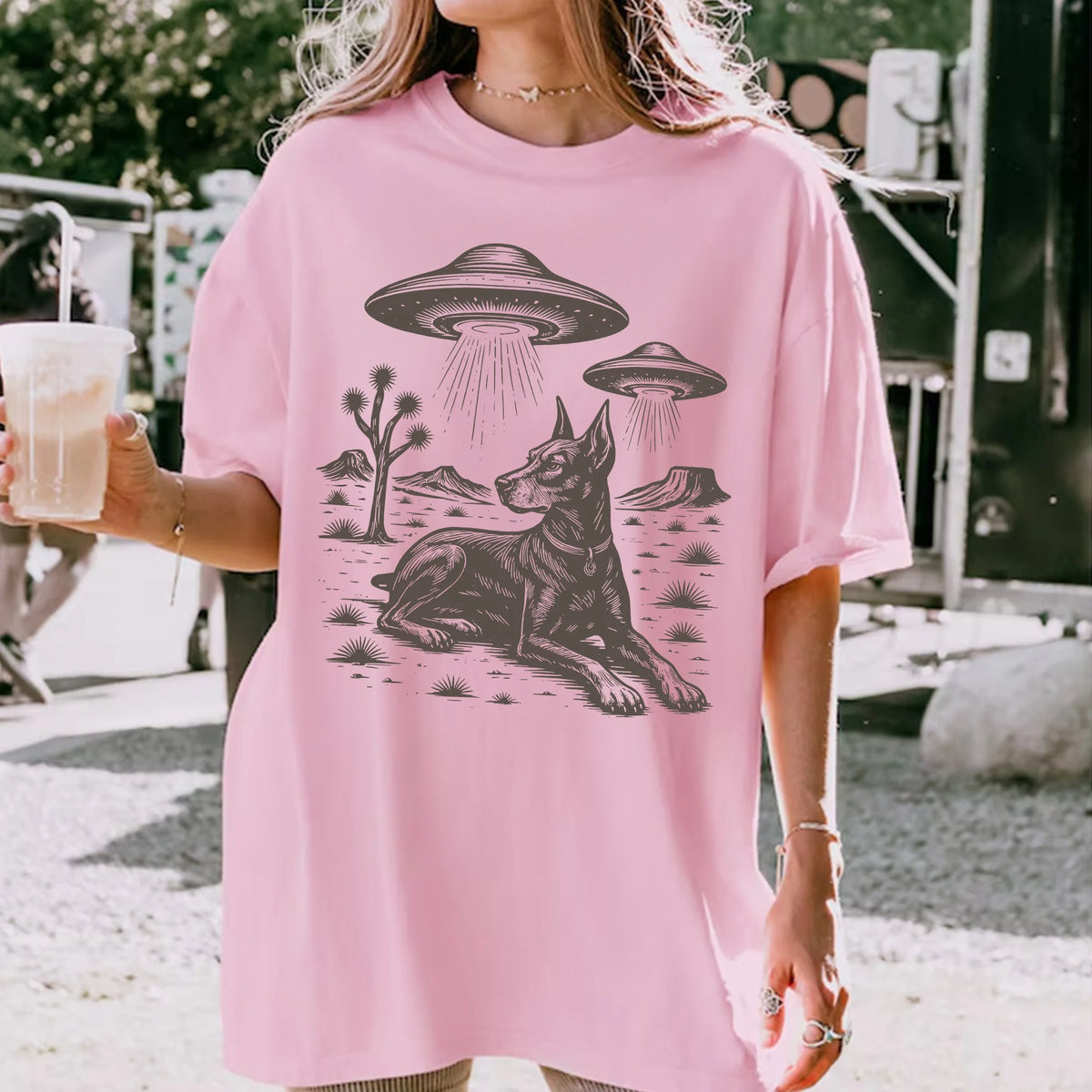 Retro Dobermann UFO T-Shirt, Vintage Dobermann Western Shirt