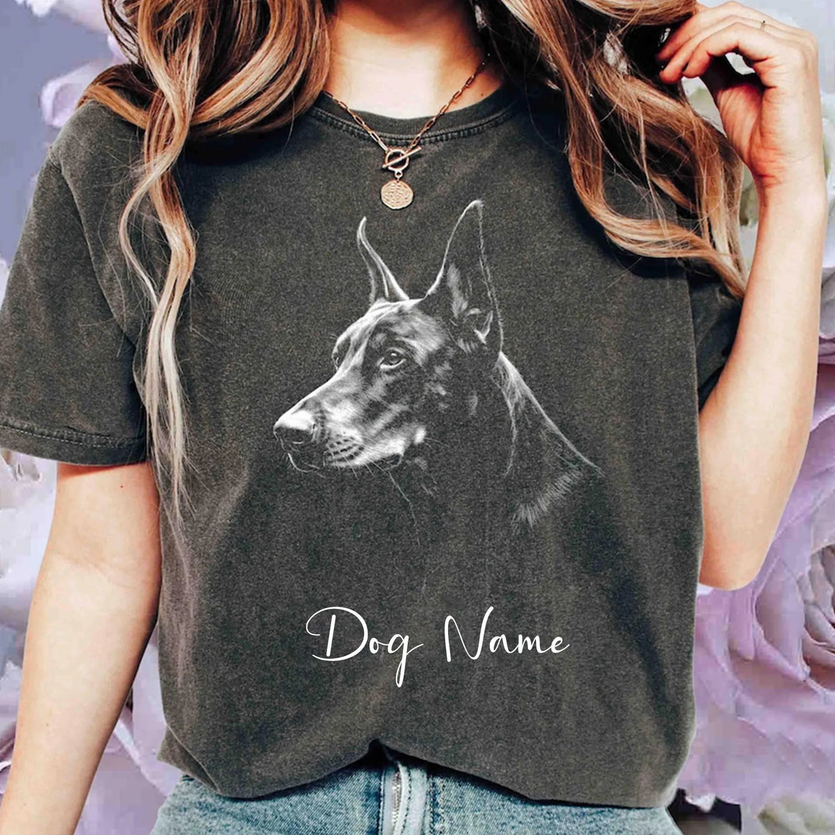 Custom Name Doberman Pinscher T-Shirt: Realistic Silhouette Unisex T-Shirt