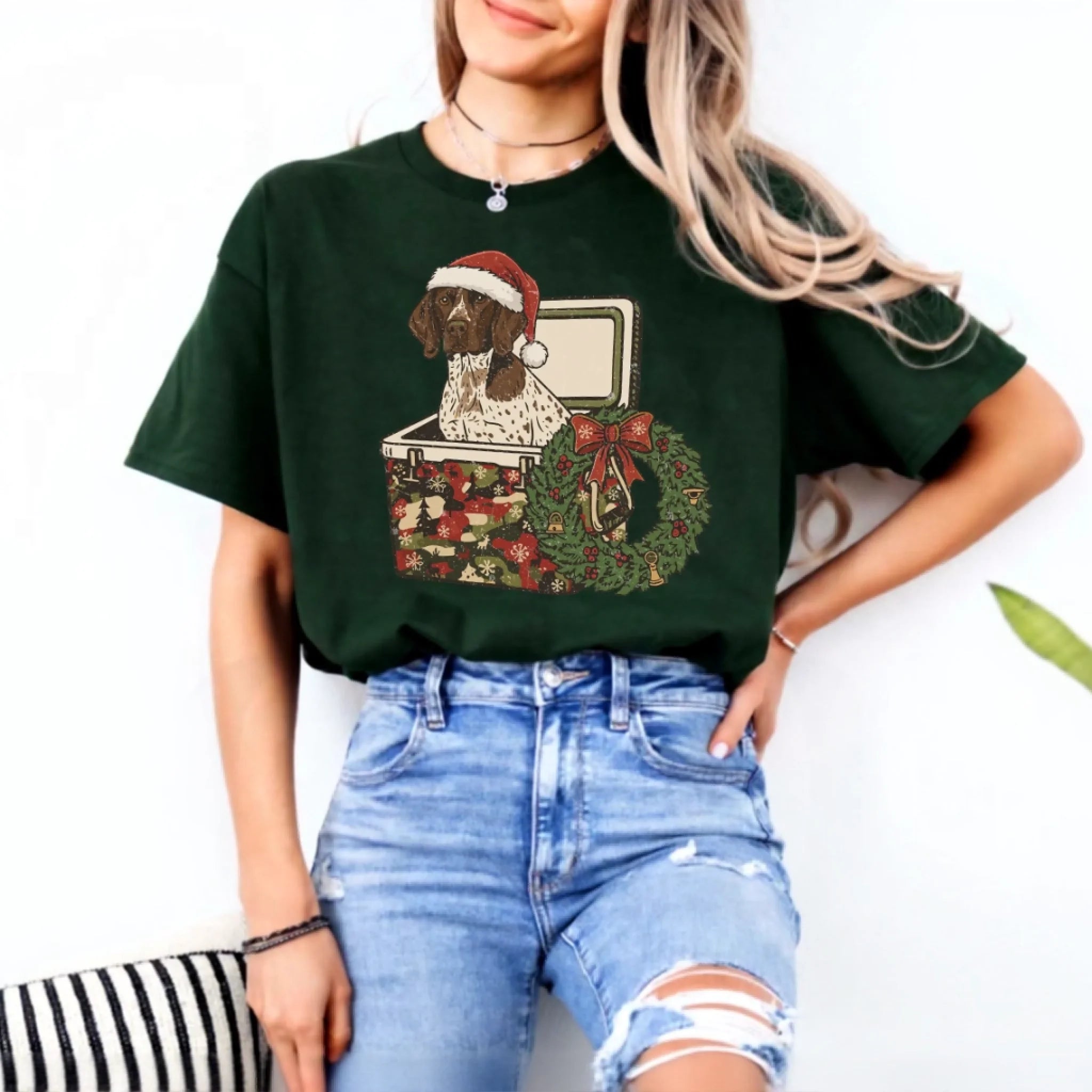 Mockup gildan t shirt 5